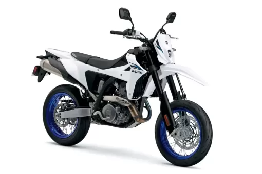 suzuki-nov24-drz4pair-gallery12.jpg