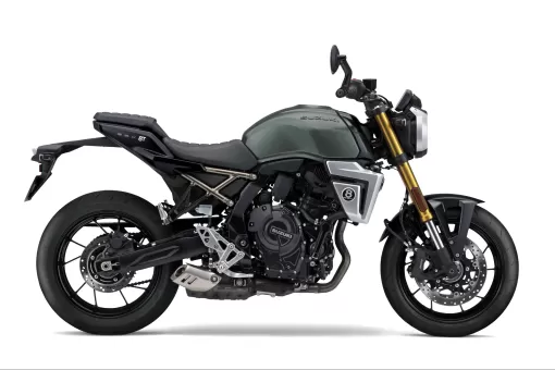 suzuki-july25-gsx8retropair-gallery5.jpg