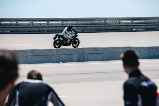 a700dabc87f4986d125194d499fd7de8.jpg