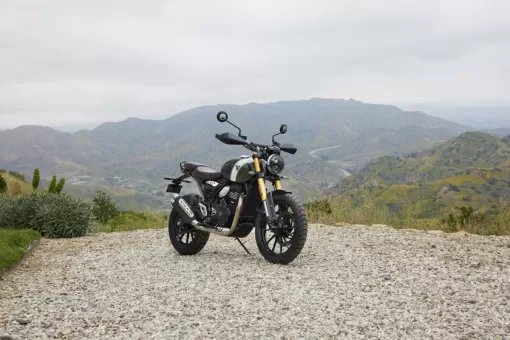 f3090a373fd5d136434d93d0b7e4970b.jpg